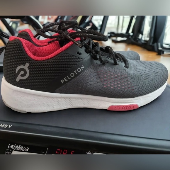 Peloton Shoes - Peloton Slate Gray Circuit Running Runner Shoes Gym Sneakers Size 6